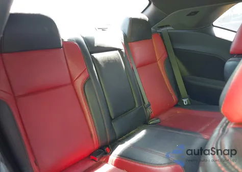 2016 Dodge Challenger R/T из США, поврежденный, VIN 2C3CDZBT6GH301203